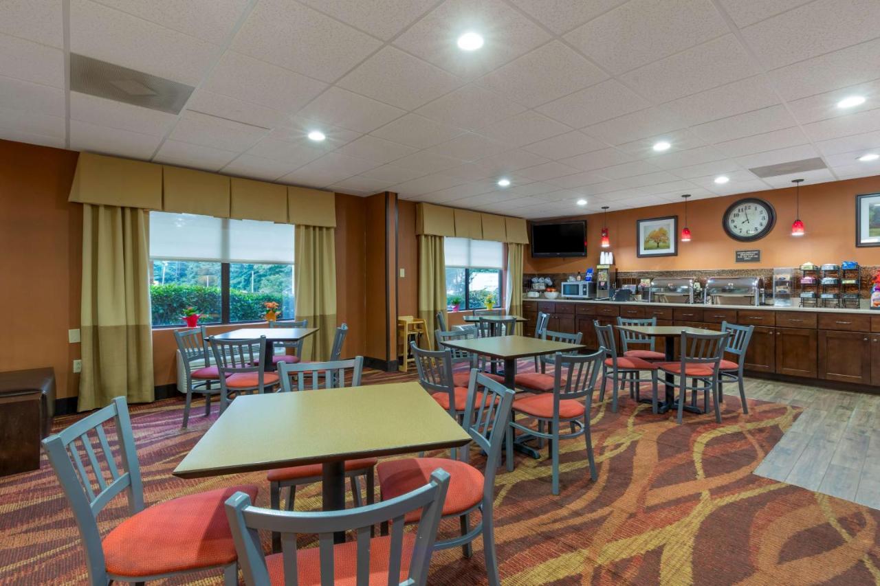 Best Western Seneca-Clemson Luaran gambar