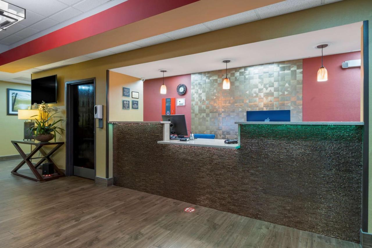 Best Western Seneca-Clemson Luaran gambar